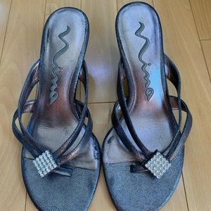 Nina sandals size 6.5
